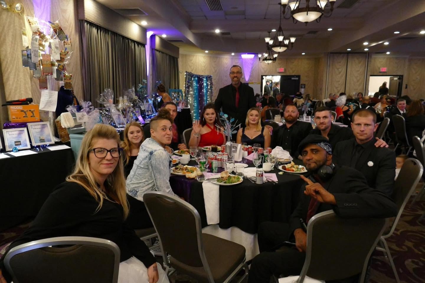 Angels Among Us Gala — guests at dinner